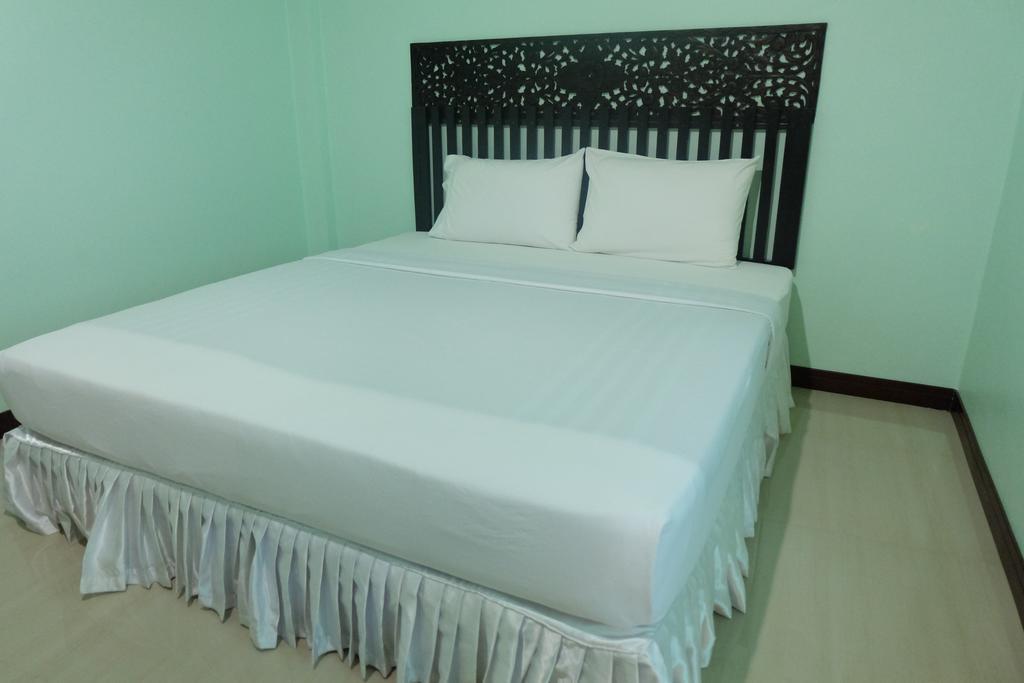 J-Safe Guesthouse Sukhothai Phòng bức ảnh
