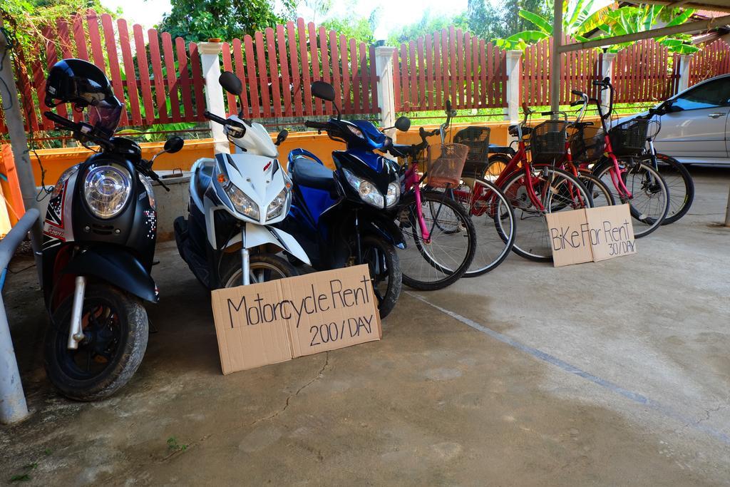 J-Safe Guesthouse Sukhothai Ngoại thất bức ảnh